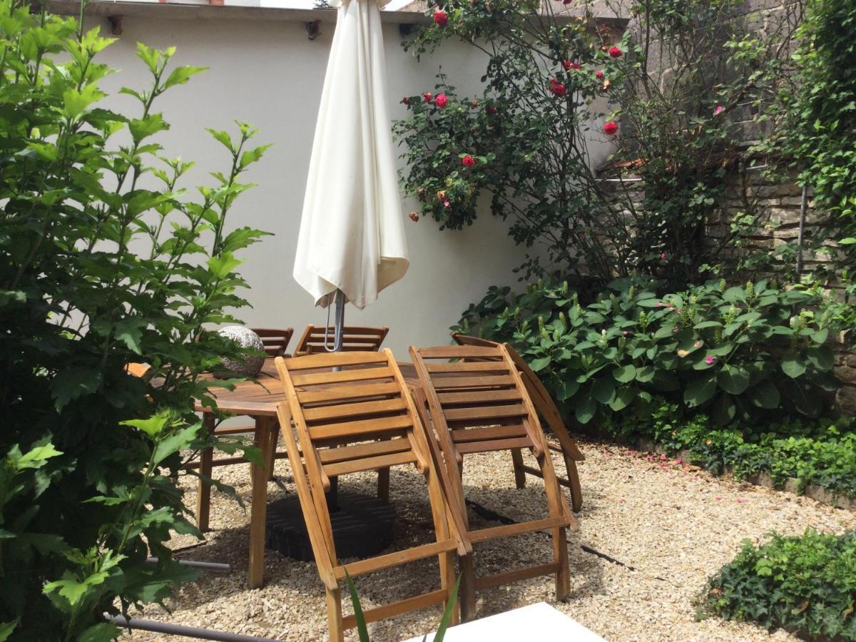 Appartements Le Cru Colbert ボーヌ エクステリア 写真