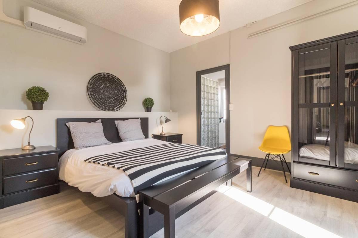 Appartements Le Cru Colbert ボーヌ エクステリア 写真