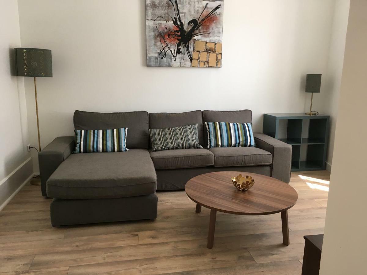 Appartements Le Cru Colbert ボーヌ エクステリア 写真
