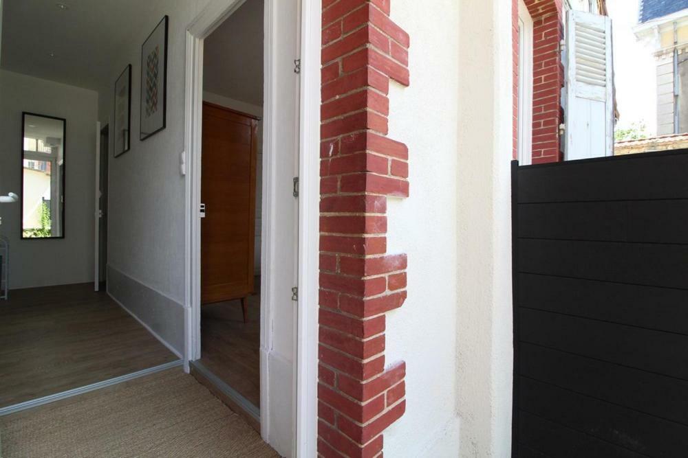 Appartements Le Cru Colbert ボーヌ エクステリア 写真